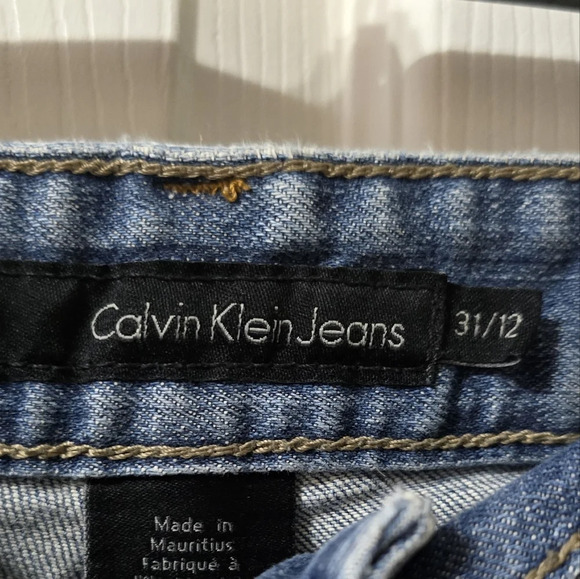 Vintage Y2K Calvin Klein Lean Bootcut Jeans, Relaxed Fit, Low-Mid Rise, EUC! - Picture 10 of 12